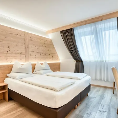 Leipziger Hof 호텔 4*