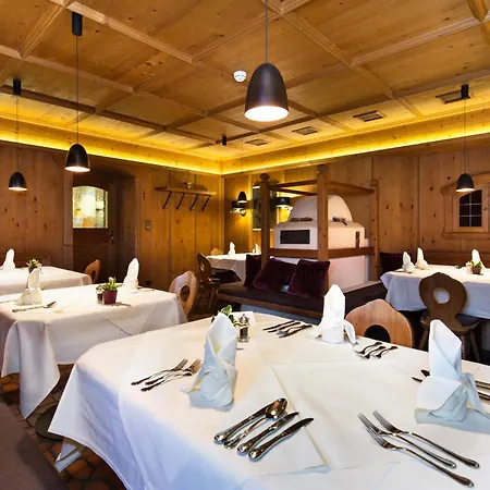 Leipziger Hof Szálloda