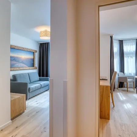 Leipziger Hof 호텔 4*