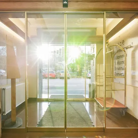 Leipziger Hof 호텔 4*