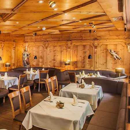 호텔 Leipziger Hof 4*