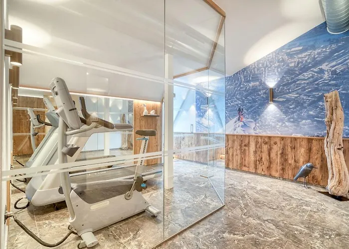 Leipziger Hof Otel 4*